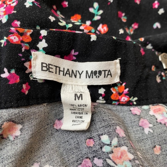 Bethany Mota skirt - Picture 3 of 7